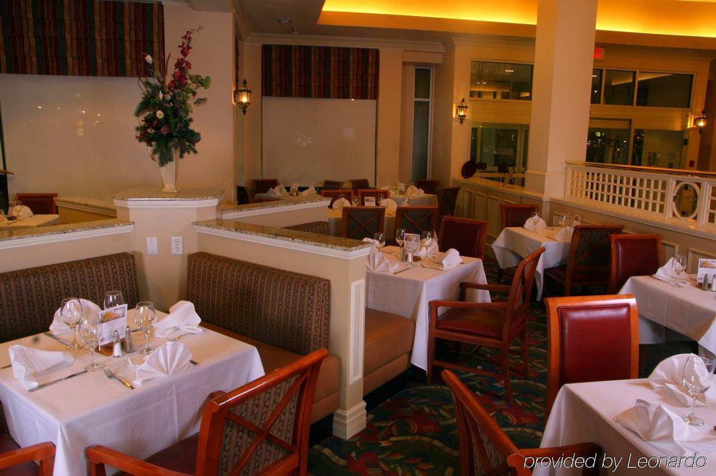 Hilton Garden Inn West Edmonton Restaurant foto